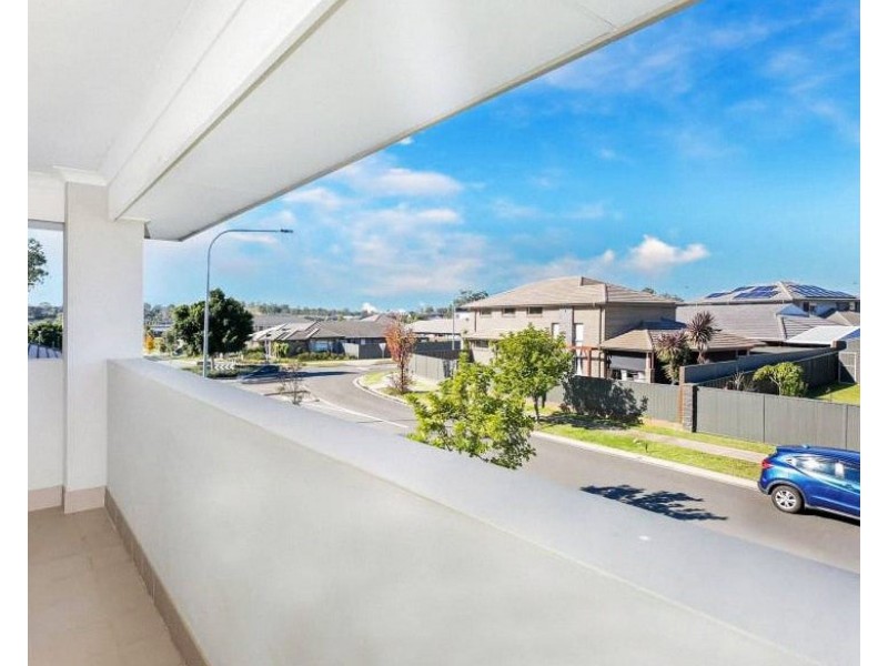 1B Kookaburra Dr, Gregory Hills NSW 2557