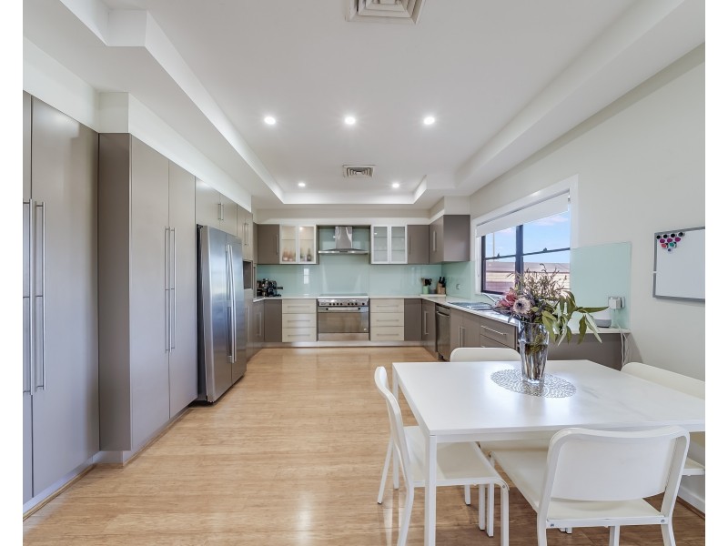 32 Wearne Rd, Bonnyrigg NSW 2177
