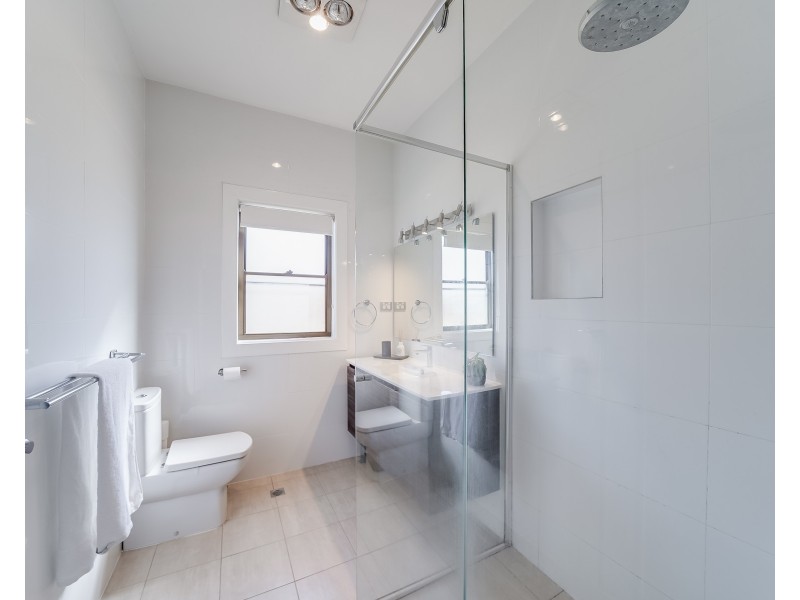 32 Wearne Rd, Bonnyrigg NSW 2177