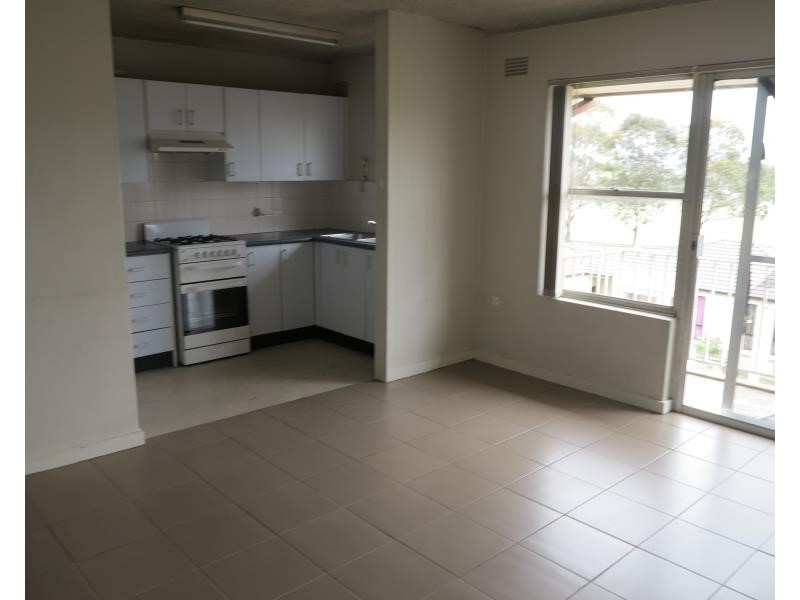 10/9 Short St, Liverpool NSW 2170