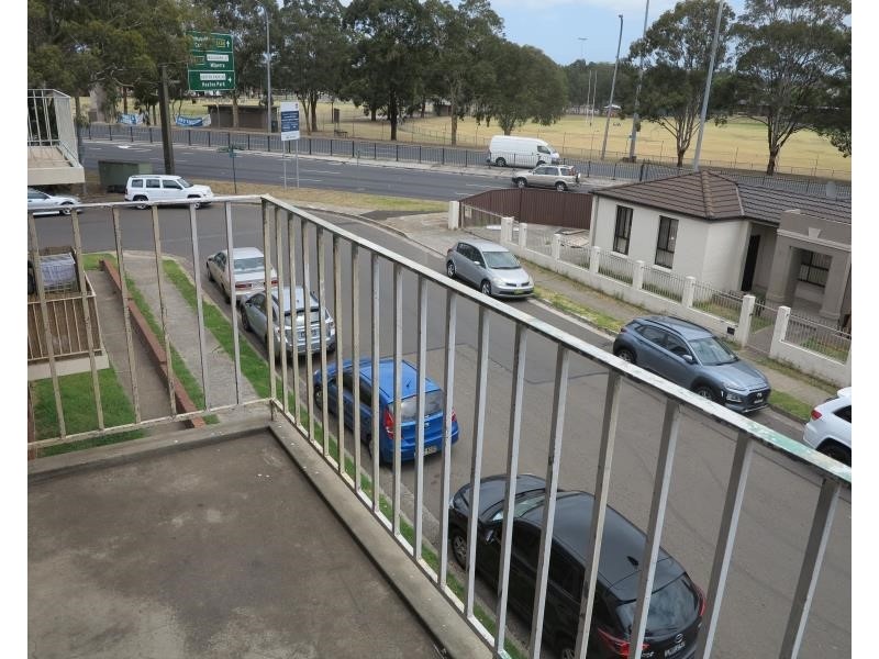 10/9 Short St, Liverpool NSW 2170