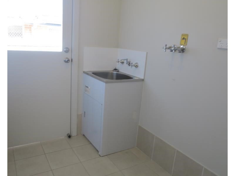 5 Rosecomb Rd, Spring Farm NSW 2570