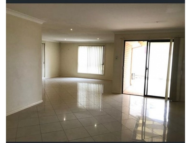 140 The Kraal Dr, Blair Athol NSW 2560