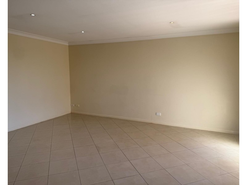 140 The Kraal Dr, Blair Athol NSW 2560