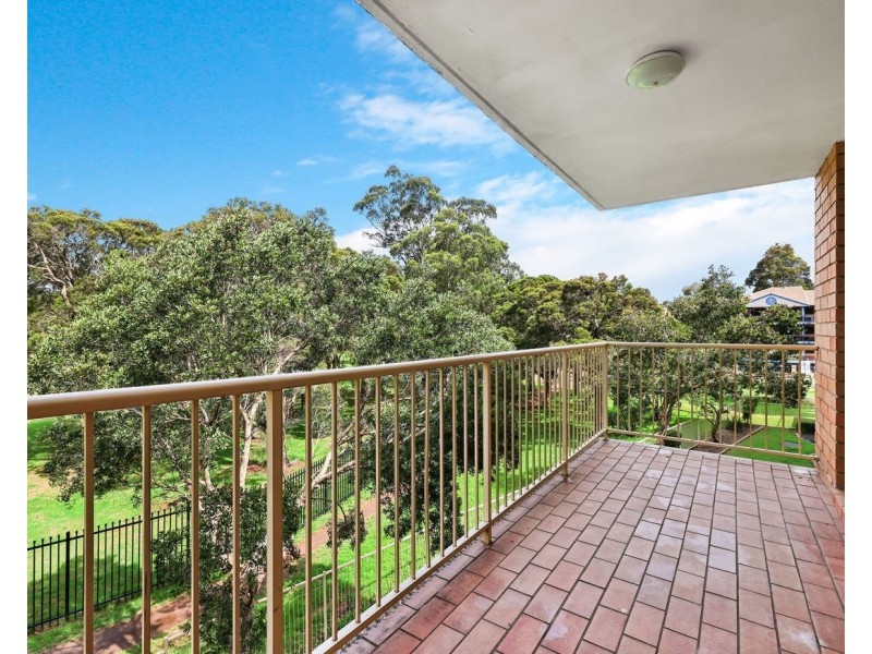 16/2-8 Bailey St, Westmead NSW 2145