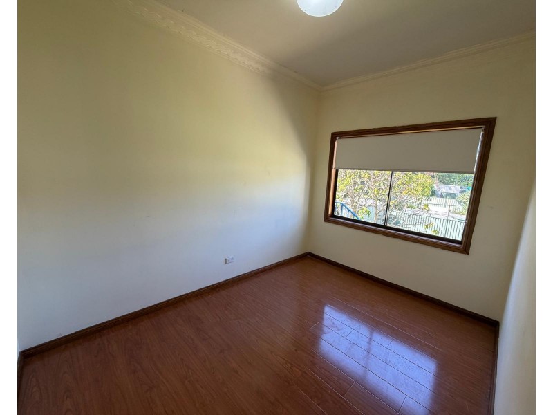 22 Orchard Rd, Fairfield NSW 2165