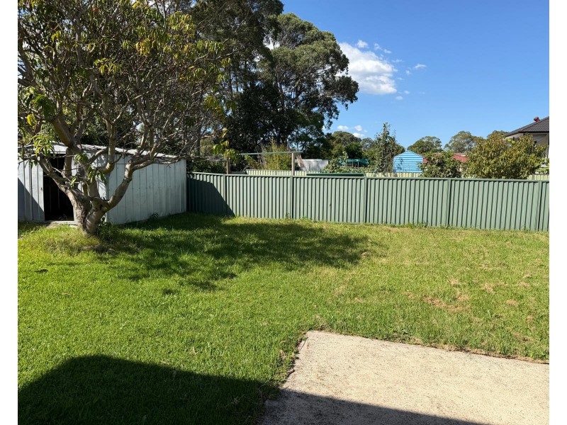 22 Orchard Rd, Fairfield NSW 2165