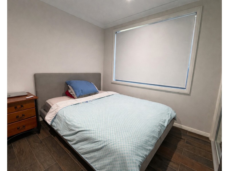 9 Ginkgo Cl, Casula NSW 2170