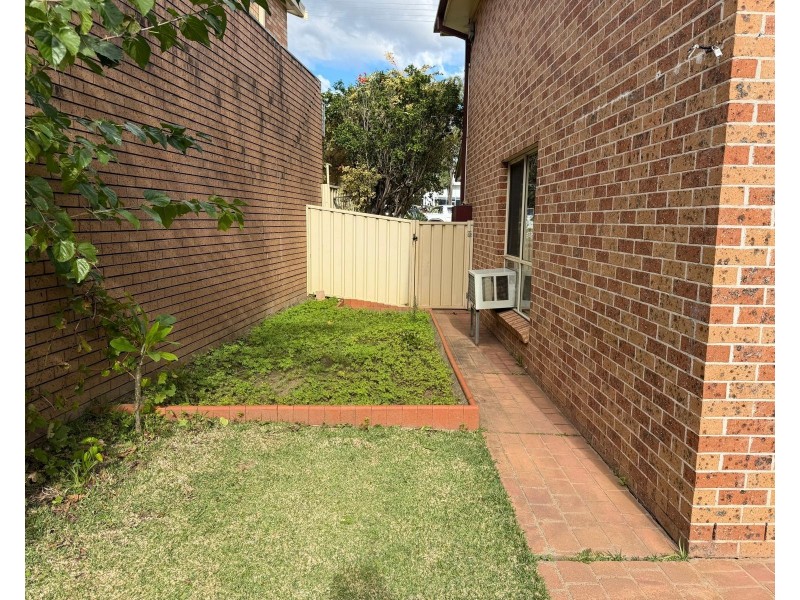 3b Passefield St, Liverpool NSW 2170