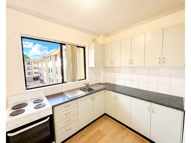 4/42 Copeland St, Liverpool NSW 2170