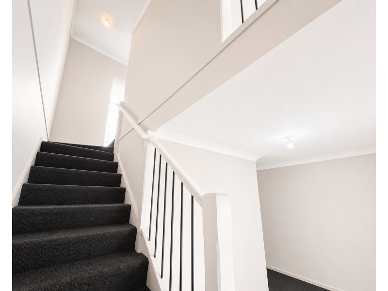 93 Diamond Hill Cct, Edmondson Park NSW 2174