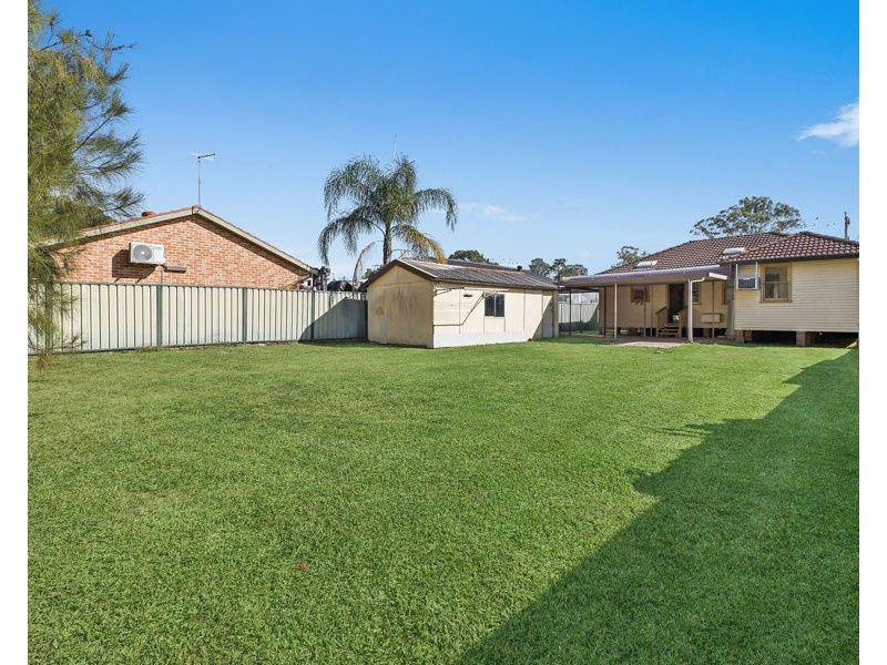 184 Graham Avenue, Lurnea NSW 2170
