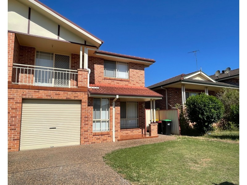 2/15 (Also Known As 15a) Eva Ave, Green Valley NSW 2168