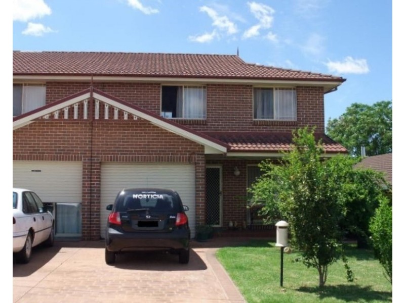7B Eva Ave, Green Valley NSW 2168