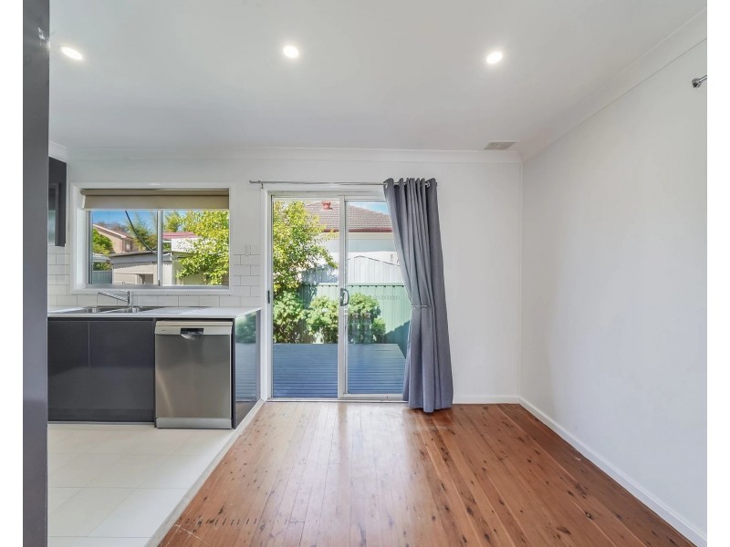 7 Lander St, Leumeah NSW 2560