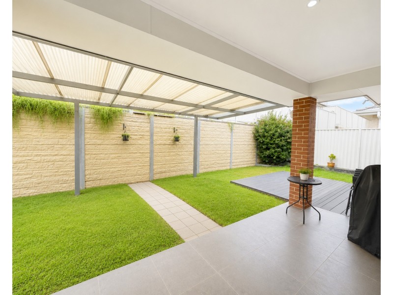 16 Percy St, Gregory Hills NSW 2557