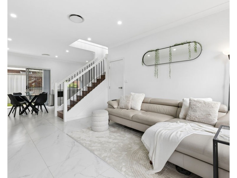 4/16-18 Lions Avenue, Lurnea NSW 2170