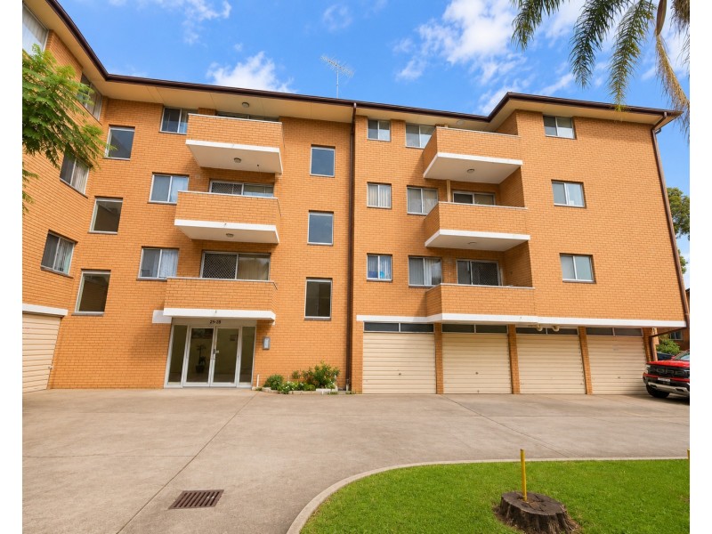 3/54 Castlereagh St, Liverpool NSW 2170