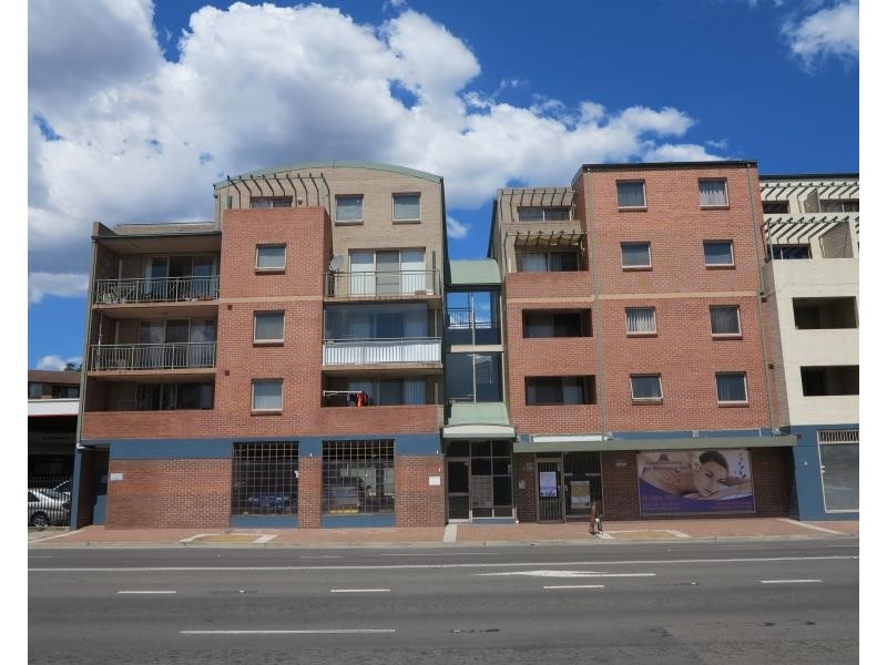 13/100 Terminus St, Liverpool NSW 2170