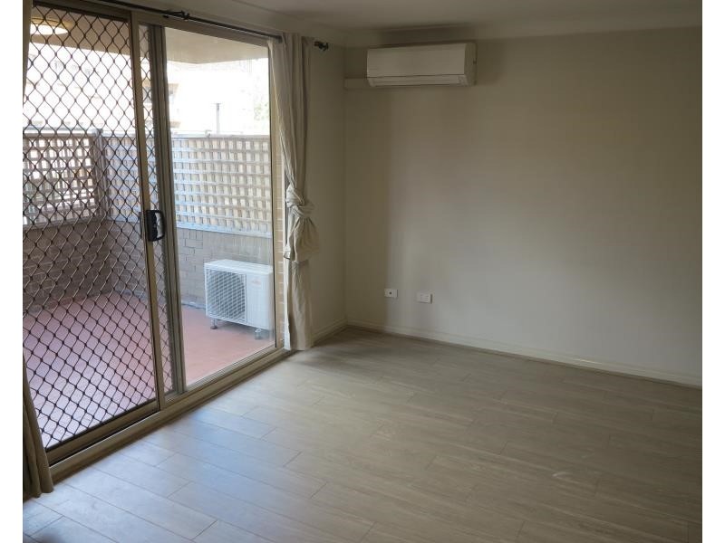 13/100 Terminus St, Liverpool NSW 2170
