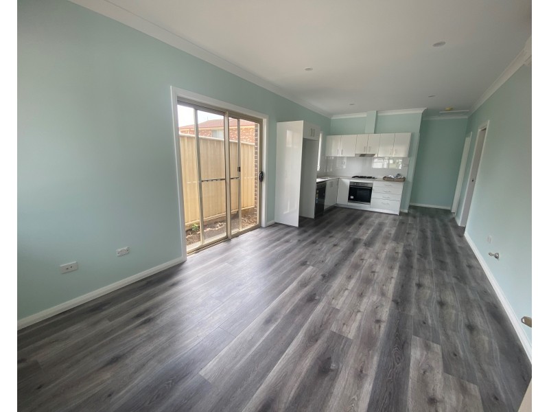 11a Woodlands Rd, Liverpool NSW 2170