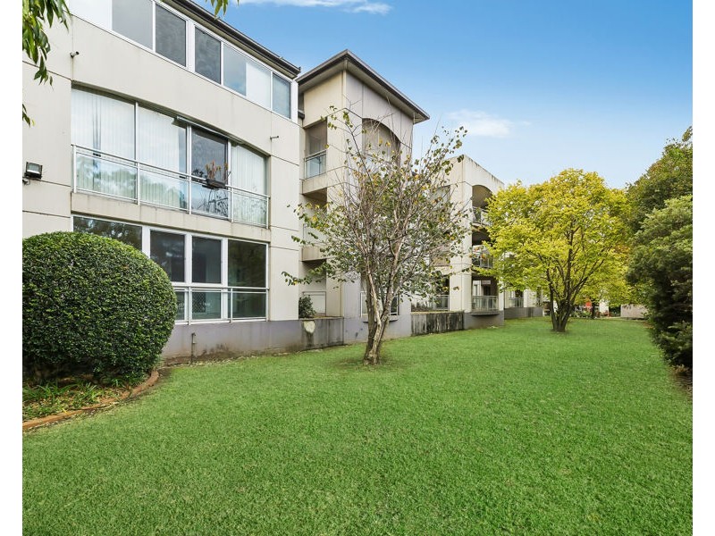 35/21-29 Hume Highway, Warwick Farm NSW 2170