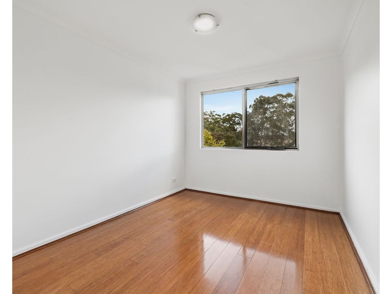 35/21-29 Hume Highway, Warwick Farm NSW 2170