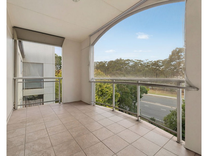 35/21-29 Hume Highway, Warwick Farm NSW 2170