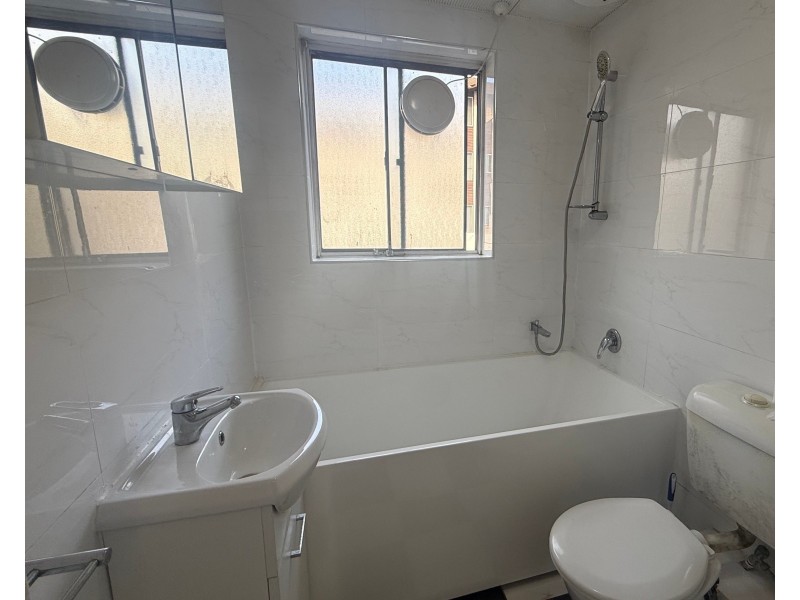 22/81 Memorial Ave, Liverpool NSW 2170