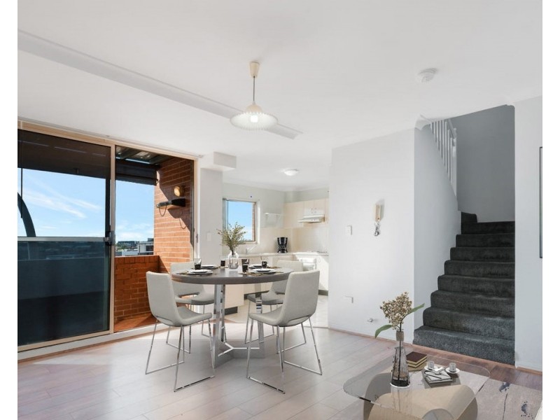 32/100 Terminus St, Liverpool NSW 2170