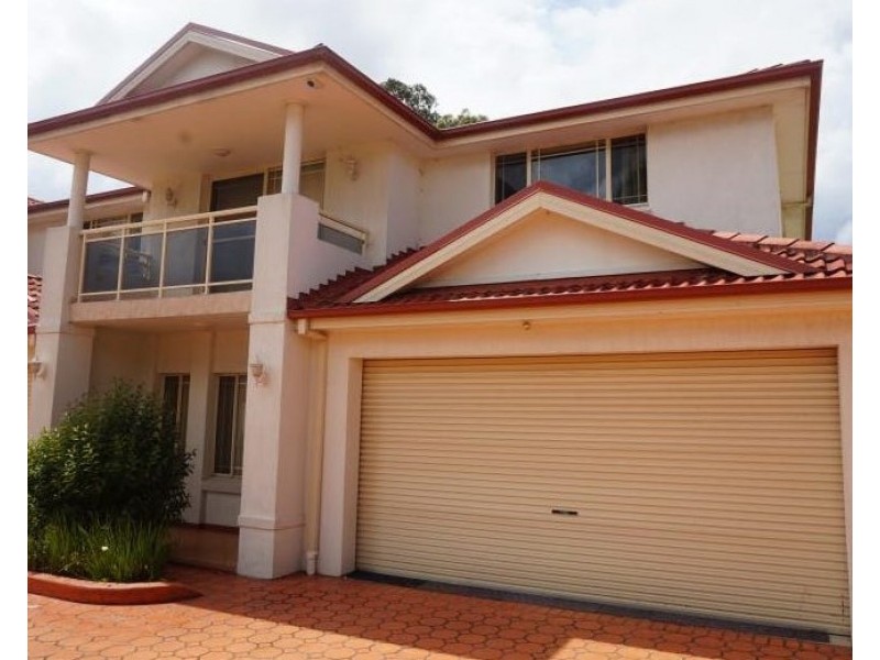 4/23 Carnation Ave, Casula NSW 2170