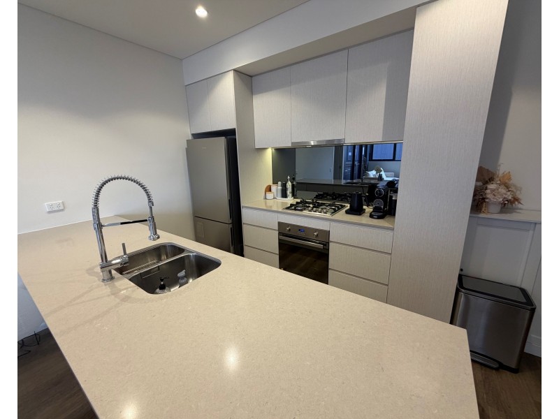 1109/32 Shepherd St, Liverpool NSW 2170