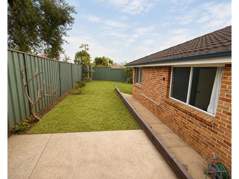 8 Tamworth Cres, Hoxton Park NSW 2171