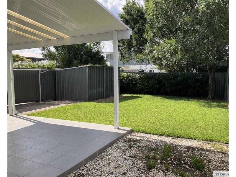 7A Moss St, Voyager Point NSW 2172