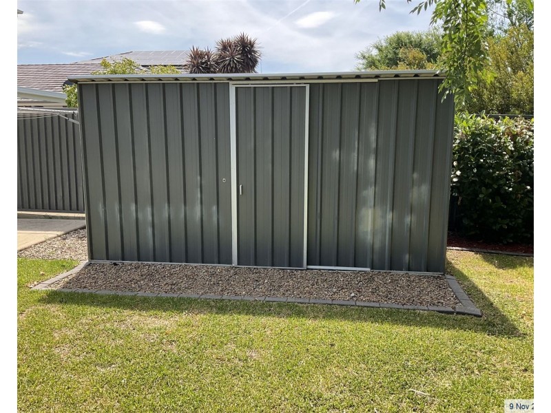 7A Moss St, Voyager Point NSW 2172