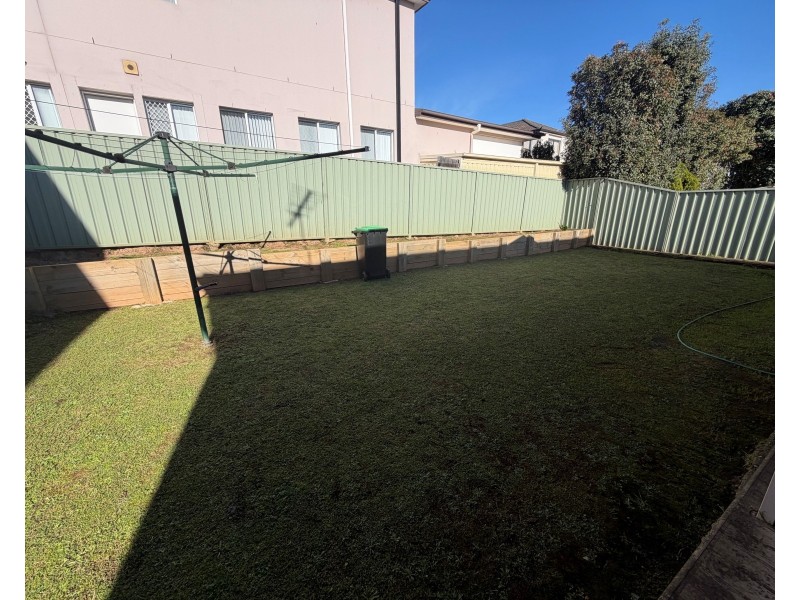 22 Rosewood Ave, Prestons NSW 2170