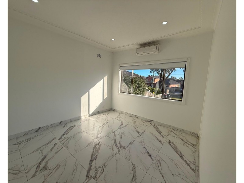8 Phillip St, Liverpool NSW 2170