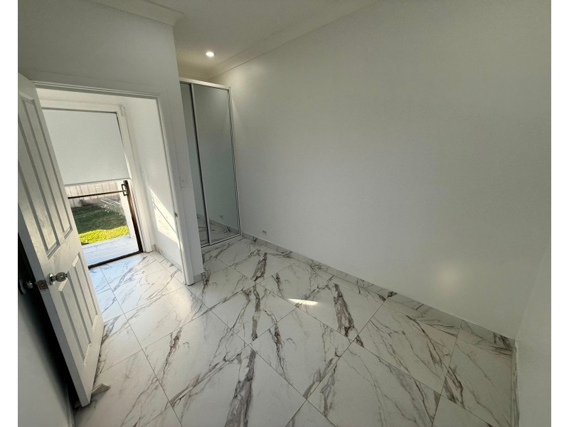 8 Phillip St, Liverpool NSW 2170