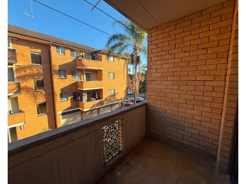 6/50-52 Castlereagh St, Liverpool NSW 2170