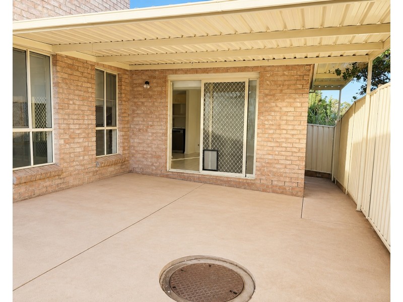 22 Padua Cl, Prestons NSW 2170