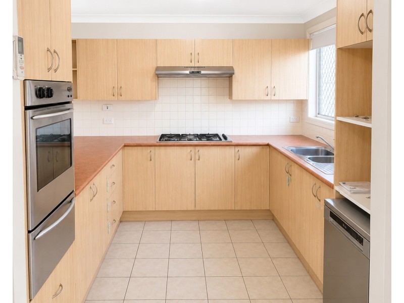 22 Padua Cl, Prestons NSW 2170