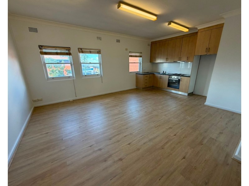 1/216 The Boulevarde, Fairfield Heights NSW 2165