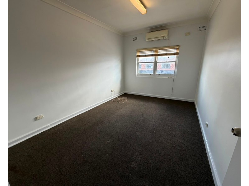 1/216 The Boulevarde, Fairfield Heights NSW 2165