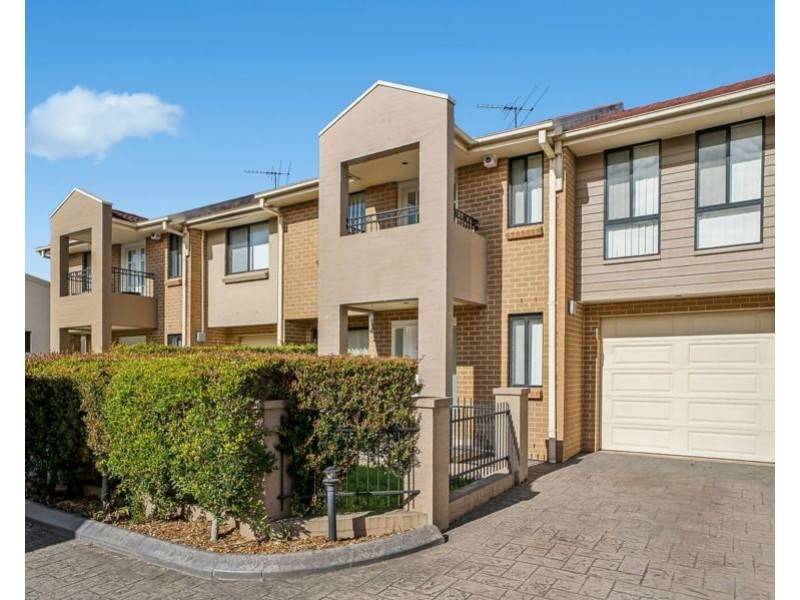 4/44-46 Passefield Street, Liverpool NSW 2170