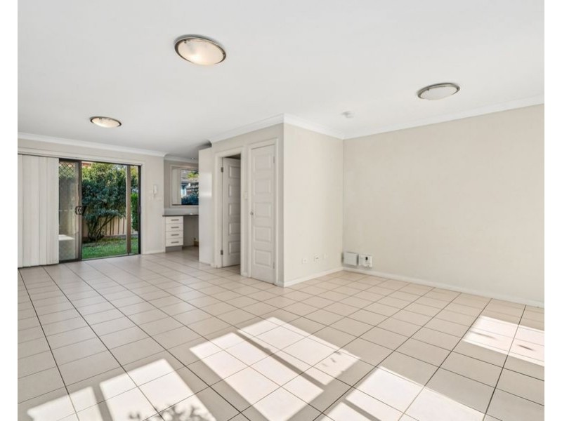 4/44-46 Passefield Street, Liverpool NSW 2170