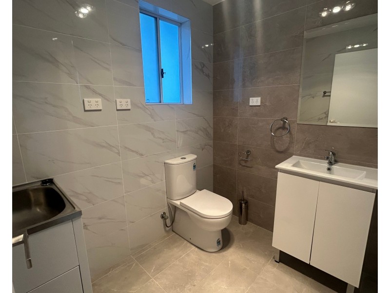 a/112 Strickland Cres, Ashcroft NSW 2168