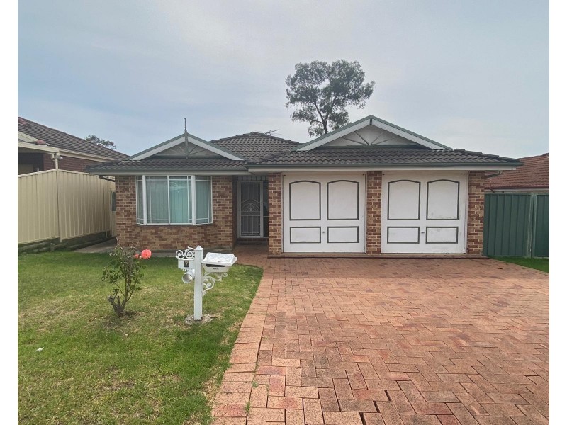 7 Buxton Pl, Prestons NSW 2170