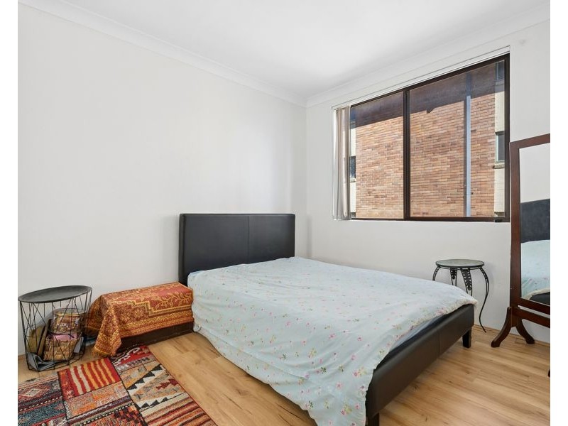2/26 Charles Street, Liverpool NSW 2170