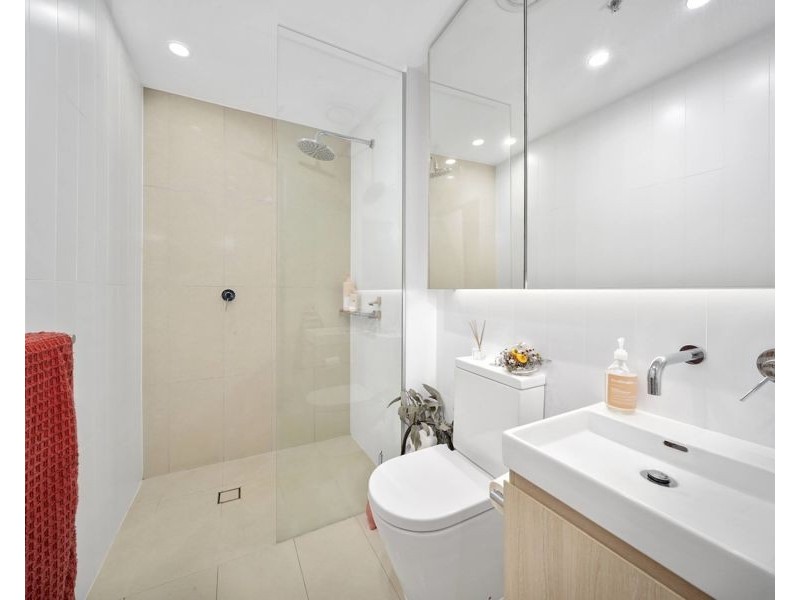 401/6b Atkinson St, Liverpool NSW 2170