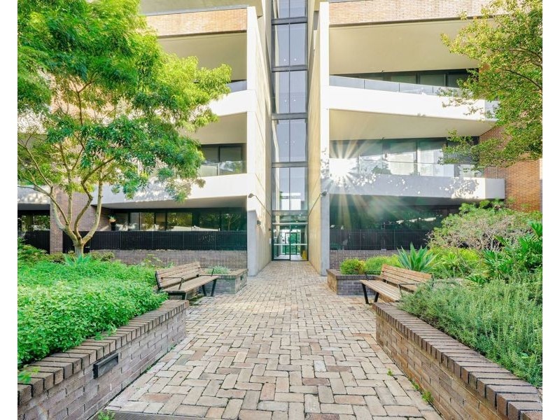401/6b Atkinson St, Liverpool NSW 2170